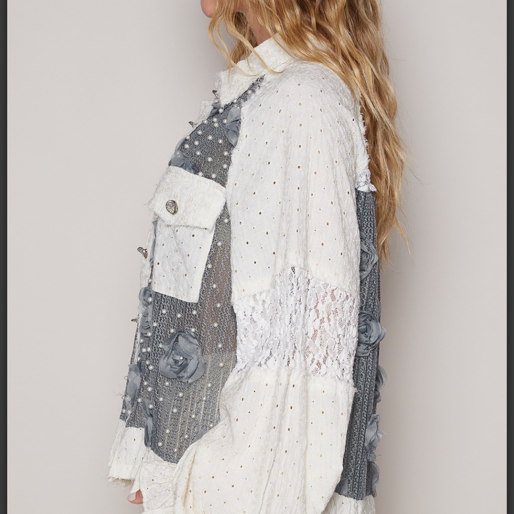 POL Cream and Gray Floral Jacket - Picture 2 of 3